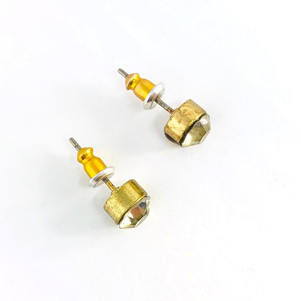 New! Vintage Rhinestone Stud Earrings Gold